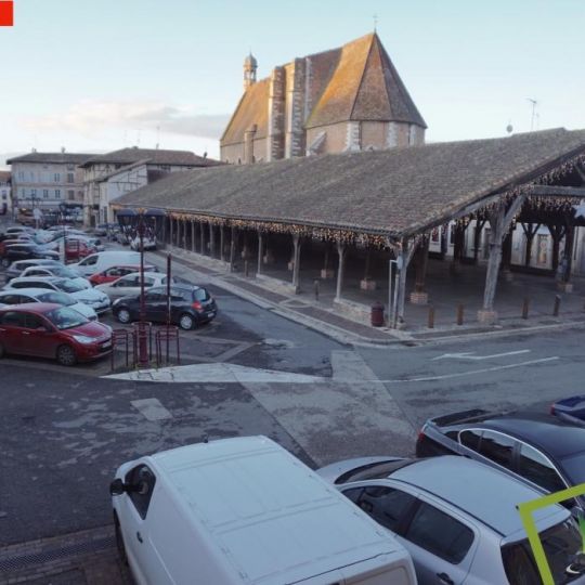 ODYSSEE - IMMO-DIFFUSION : Local / Bureau | CHATILLON-SUR-CHALARONNE (01400) | 185.00m2 | 241 000 € ODYSSEE - IMMO-DIFFUSION : Local / Bureau | CHATILLON-SUR-CHALARONNE (01400) | 185.00m2 | 241 000 €