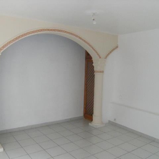  ODYSSEE - IMMO-DIFFUSION : Appartement | NIMES (30000) | 104 m2 | 898 &euro; 