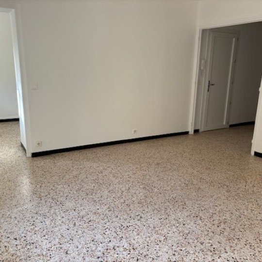  ODYSSEE - IMMO-DIFFUSION : Appartement | SAINT-HILAIRE-D'OZILHAN (30210) | 30 m2 | 510 € 