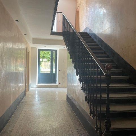  ODYSSEE - IMMO-DIFFUSION : House | UZES (30700) | 400 m2 | 890 000 € 
