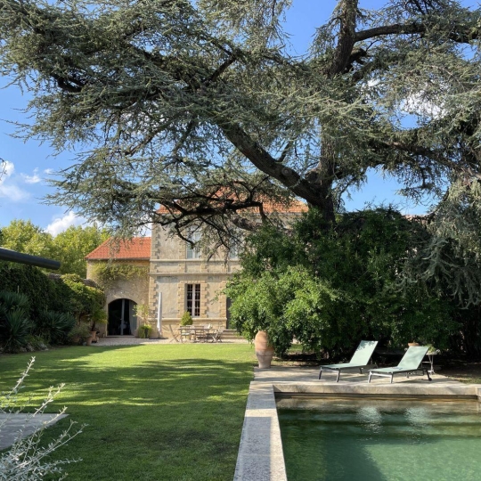  ODYSSEE - IMMO-DIFFUSION : Domaines / Propriétés | UZES (30700) | 300 m2 | 1 150 000 € 