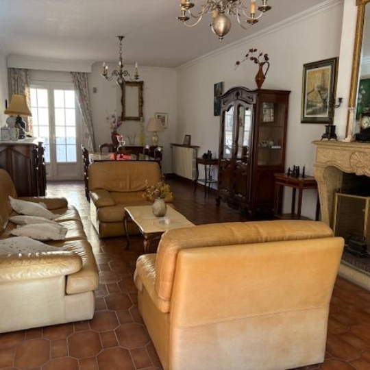 ODYSSEE - IMMO-DIFFUSION : Maison / Villa | REMOULINS (30210) | 240 m2 | 385 000 € 