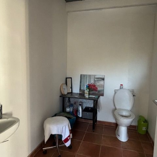  ODYSSEE - IMMO-DIFFUSION : Office | VERS-PONT-DU-GARD (30210) | 40 m2 | 17 000 € 