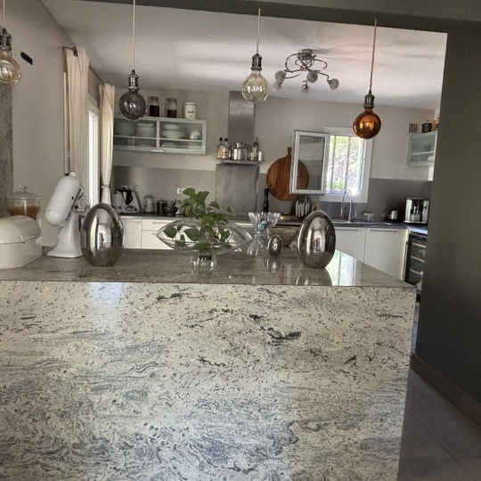  ODYSSEE - IMMO-DIFFUSION : Maison / Villa | NIMES (30000) | 140 m2 | 549 000 € 