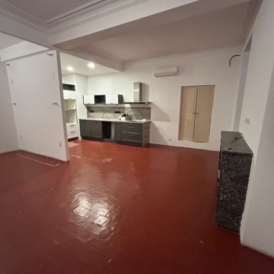  ODYSSEE - IMMO-DIFFUSION : Maison / Villa | UZES (30700) | 530 m2 | 699 000 € 