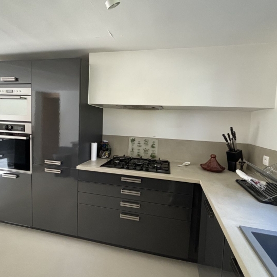  ODYSSEE - IMMO-DIFFUSION : House | NIMES (30000) | 300 m2 | 710 000 &euro; 