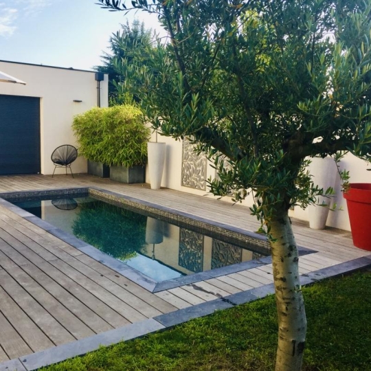  ODYSSEE - IMMO-DIFFUSION : Maison / Villa | VILLEFRANCHE-SUR-SAONE (69400) | 238 m2 | 639 000 € 