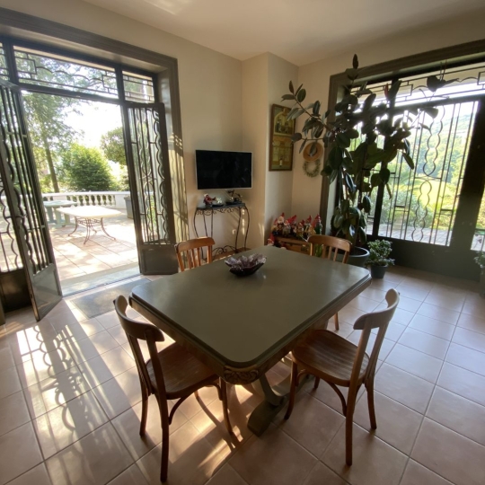  ODYSSEE - IMMO-DIFFUSION : Domaines / Propriétés | GRANDRIS (69870) | 315 m2 | 750 000 € 