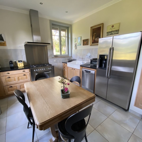  ODYSSEE - IMMO-DIFFUSION : Domaines / Propriétés | GRANDRIS (69870) | 315 m2 | 750 000 € 