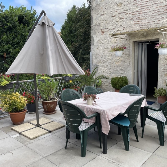  ODYSSEE - IMMO-DIFFUSION : Immeuble | AIGUILLON (47190) | 261 m2 | 214 000 € 