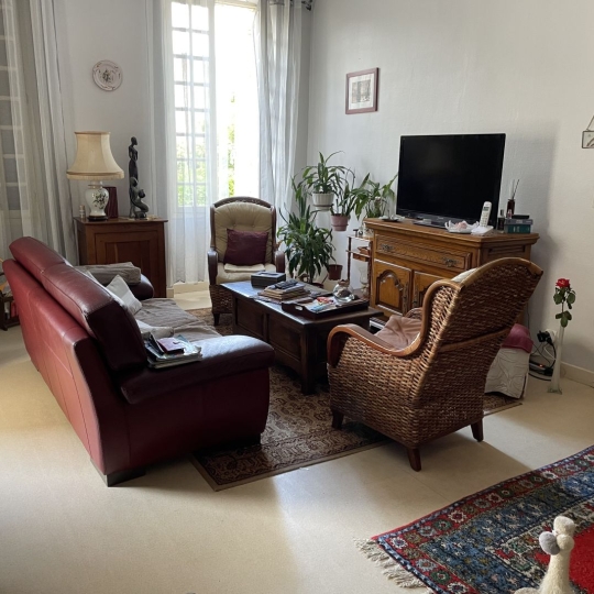  ODYSSEE - IMMO-DIFFUSION : Immeuble | AIGUILLON (47190) | 261 m2 | 214 000 € 