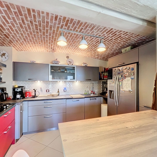  ODYSSEE - IMMO-DIFFUSION : House | LUCENAY (69480) | 192 m2 | 568 000 &euro; 