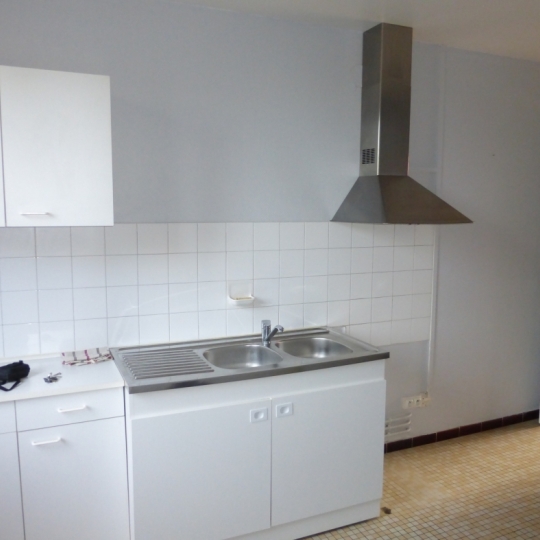  ODYSSEE - IMMO-DIFFUSION : Appartement | VILLEFRANCHE-SUR-SAONE (69400) | 60 m2 | 103 000 € 