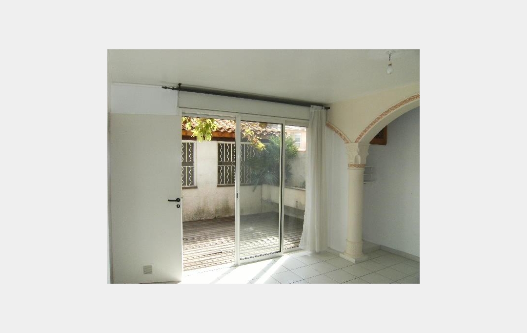 ODYSSEE - IMMO-DIFFUSION : Appartement | NIMES (30000) | 104 m2 | 898 &euro; 