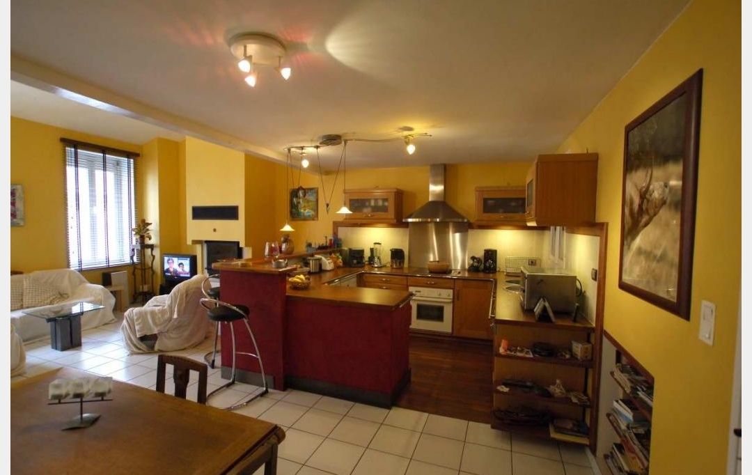 ODYSSEE - IMMO-DIFFUSION : Appartement | NIMES (30000) | 104 m2 | 898 &euro; 