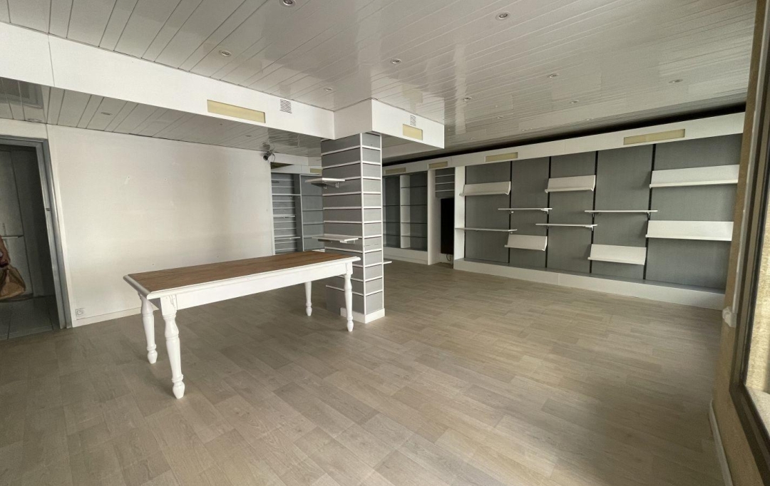 ODYSSEE - IMMO-DIFFUSION : Local / Bureau | VERS-PONT-DU-GARD (30210) | 55 m2 | 480 € 