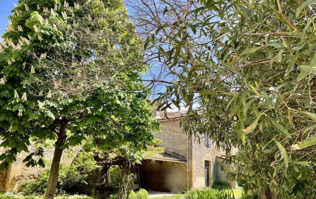 ODYSSEE - IMMO-DIFFUSION : House | UZES (30700) | 400 m2 | 890 000 € 