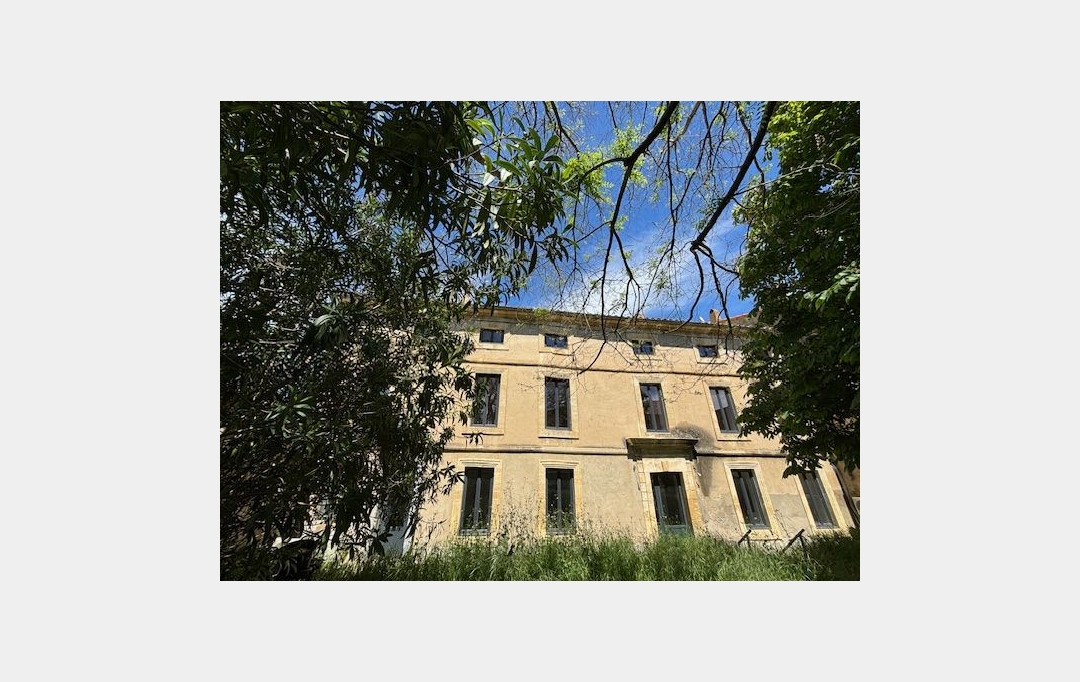 ODYSSEE - IMMO-DIFFUSION : Building | REMOULINS (30210) | 360 m2 | 699 000 € 