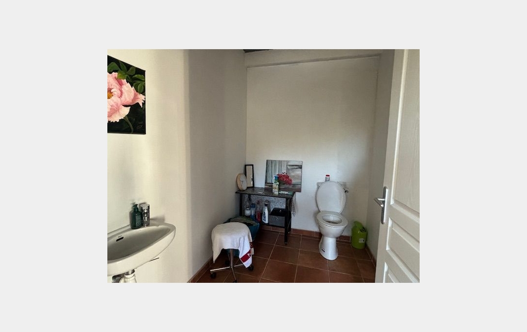 ODYSSEE - IMMO-DIFFUSION : Office | VERS-PONT-DU-GARD (30210) | 40 m2 | 17 000 € 
