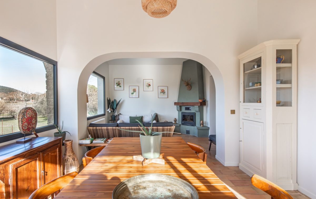 ODYSSEE - IMMO-DIFFUSION : Maison / Villa | BARON (30700) | 294 m2 | 740 000 &euro; 