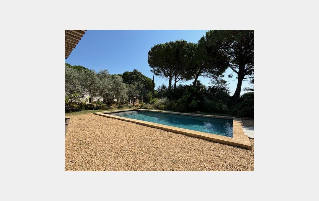 ODYSSEE - IMMO-DIFFUSION : House | NIMES (30000) | 300 m2 | 710 000 &euro; 