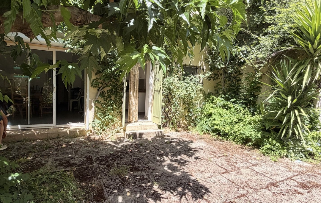 ODYSSEE - IMMO-DIFFUSION : Maison / Villa | UZES (30700) | 220 m2 | 260 000 &euro; 