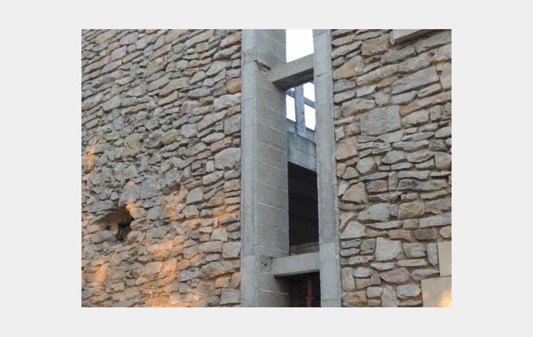 ODYSSEE - IMMO-DIFFUSION : Domain / Estate | LUNEL (34400) | 2 500 m2 | 2 600 000 € 