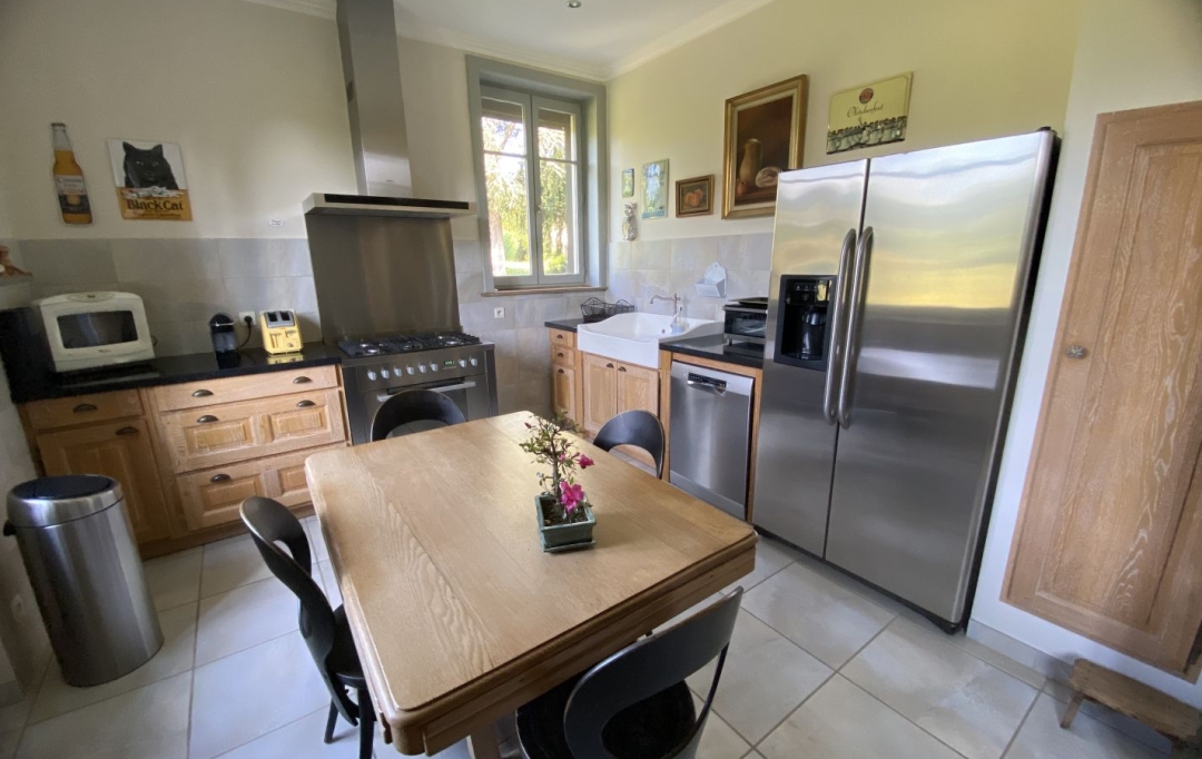 ODYSSEE - IMMO-DIFFUSION : Domaines / Propriétés | GRANDRIS (69870) | 315 m2 | 750 000 € 