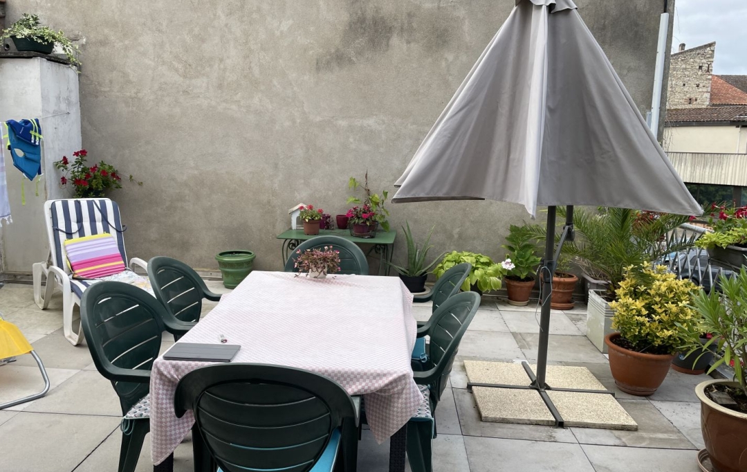 ODYSSEE - IMMO-DIFFUSION : Immeuble | AIGUILLON (47190) | 261 m2 | 214 000 € 
