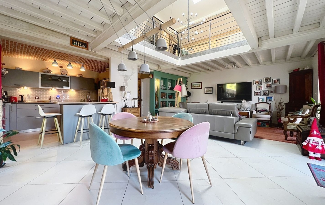 ODYSSEE - IMMO-DIFFUSION : House | LUCENAY (69480) | 192 m2 | 568 000 &euro; 