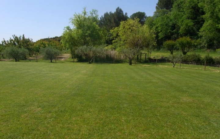 ODYSSEE - IMMO-DIFFUSION : Domain / Estate | UZES (30700) | 254 m2 | 1 470 000 € 