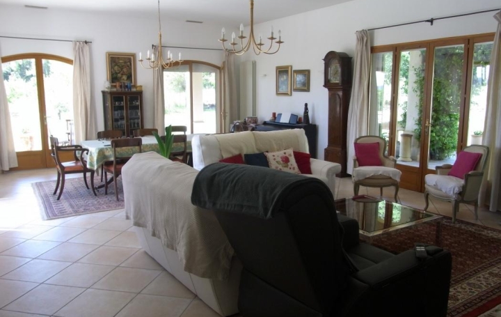 ODYSSEE - IMMO-DIFFUSION : Domain / Estate | UZES (30700) | 254 m2 | 1 470 000 € 