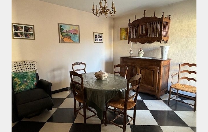Maison de village REMOULINS 110 m2 185 000 € Maison de village REMOULINS 110 m2 185 000 €
