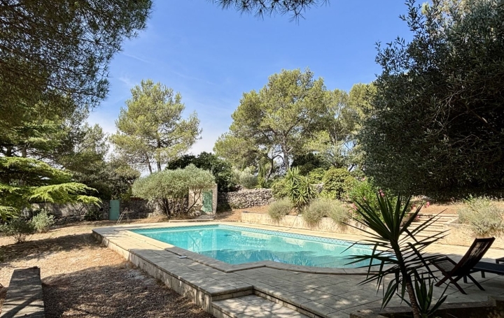 Villa NIMES 140 m2 549 000 € Villa NIMES 140 m2 549 000 €