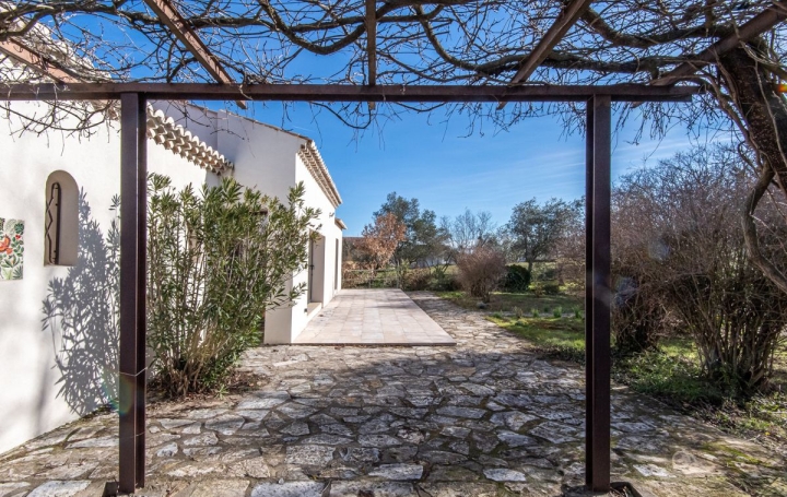  ODYSSEE - IMMO-DIFFUSION Maison / Villa | BARON (30700) | 294 m2 | 740 000 € 