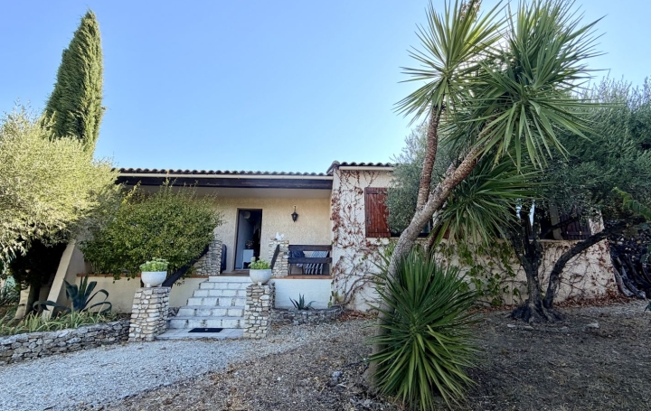 Villa   UZES  98 m2 299 500 € 