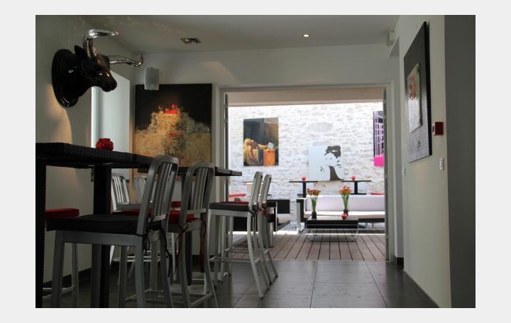 Maison de ville NIMES 240 m2 730 000 € Maison de ville NIMES 240 m2 730 000 €