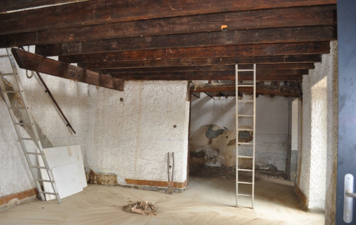  ODYSSEE - IMMO-DIFFUSION House | BELLEVILLE-EN-BEAUJOLAIS (69220) | 109 m2 | 271 000 € 